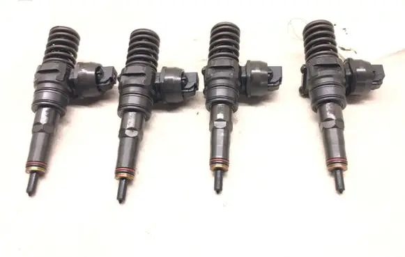 Seat Alhambra (Mk1) Fuel injectors set 0414720216
