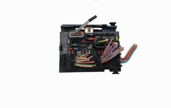 Peugeot 308 BSM Control unit 9663100580