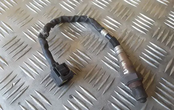 Mercedes-Benz B W245 Lambda probe sensor 0045420718 0258006749 0258006750