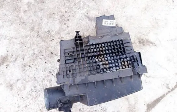 Land Rover Freelander 2 - LR2 Air filter box 6g929600bf