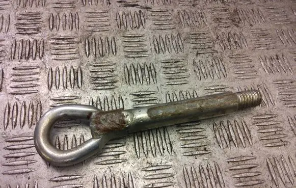Hyundai ix35 Towing hook eye 