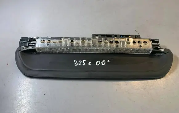 BMW 3 E46 Third/center stoplight 63258386965 8386965