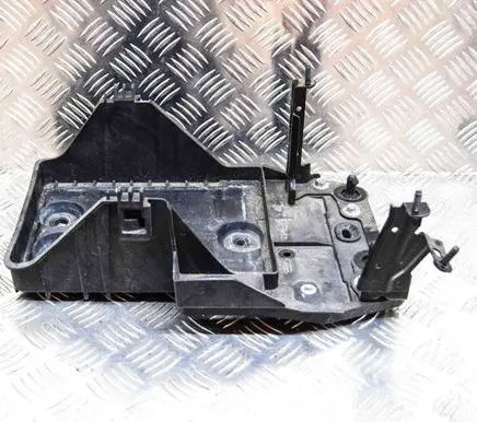 Battery box tray