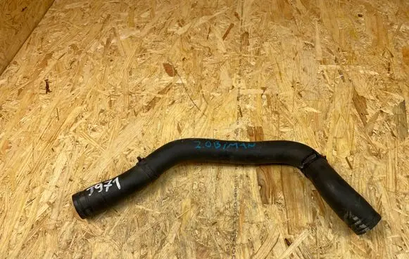 Mazda CX-3 Engine coolant pipe/hose