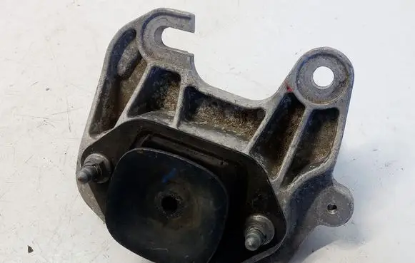 Renault Trafic III (X82) Gearbox mounting bracket 112537433R