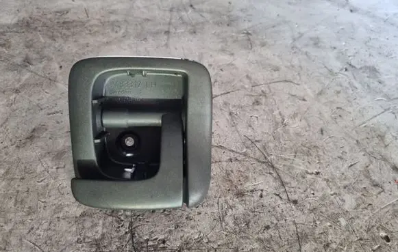Volvo V70 Engine bonnet (hood) release handle 9483312