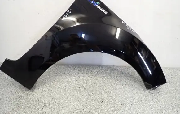 Hyundai Veloster Fender