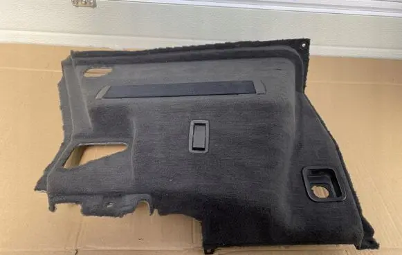 BMW 3 E90 E91 Trunk/boot side trim panel 7141891
