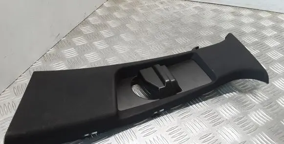 Mercedes-Benz E W212 (B) pillar trim (top) A2126901926 A2126900030