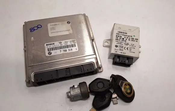 BMW 5 E39 Engine ECU kit and lock set 7788310 13617788310 0281010314
