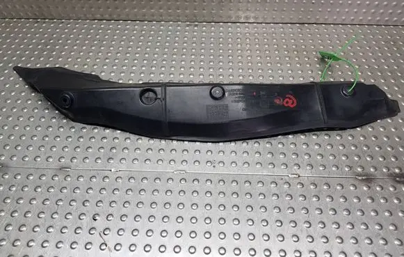 Mercedes-Benz C W205 Fender end trim S26371300 A2058890025