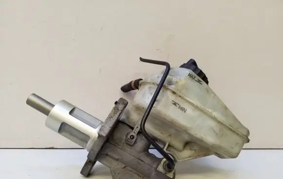 Seat Toledo III (5P) Master brake cylinder 1K2611301B 1K2611349A