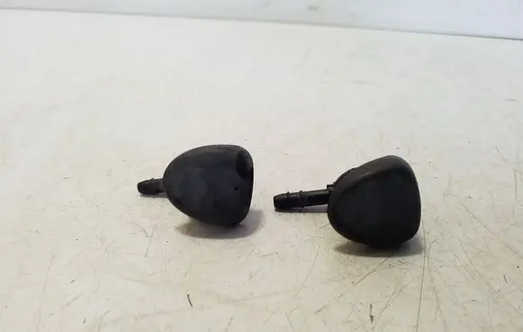 Fiat Tipo Windshield washer spray nozzle 