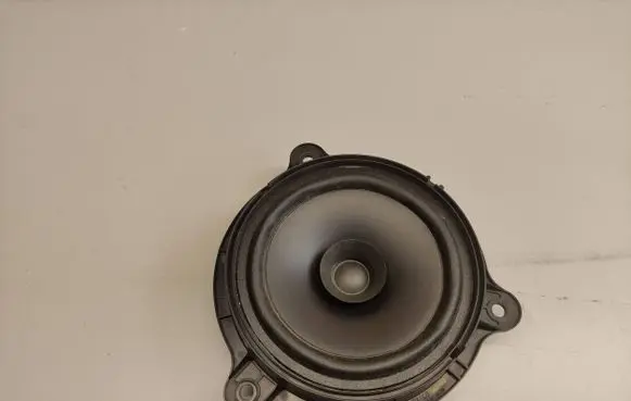 Nissan Leaf II (ZE1) Front door speaker 281563NH0A