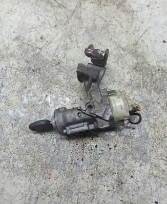 Toyota Corolla E120 E130 Ignition lock