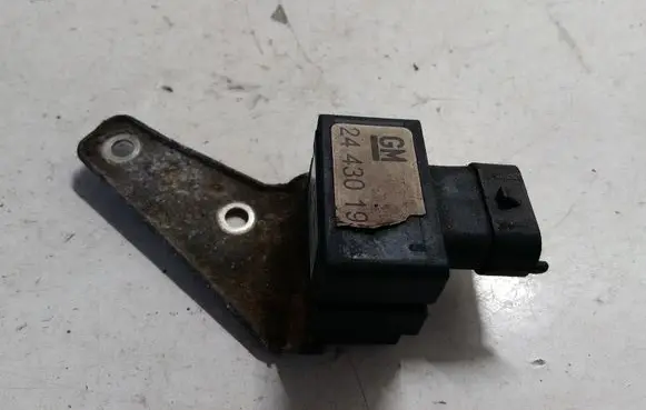 Opel Vectra C ABS wheel speed sensor 24430195