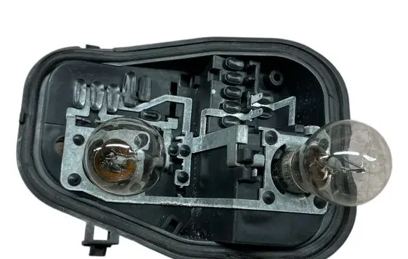 Audi A6 Allroad C6 Tail light bulb cover holder 89036915 89037058