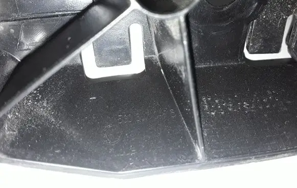 Volkswagen Golf VII Front bumper mounting bracket 5G0807183C