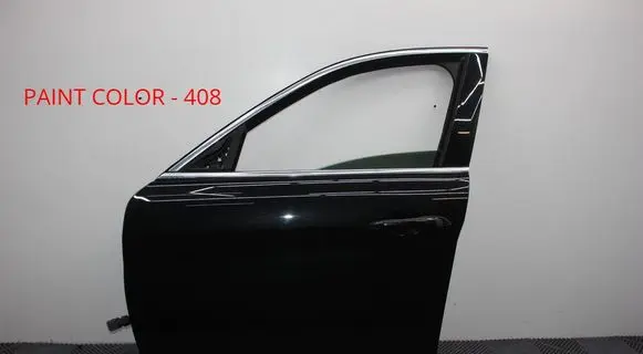 Alfa Romeo Giulia Front door 000000