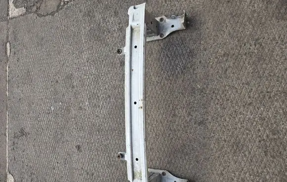 Ford Galaxy Front bumper cross member 6M21U10922AH