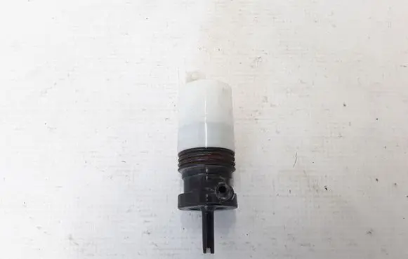 Volvo XC60 Windscreen/windshield washer pump 1028284001