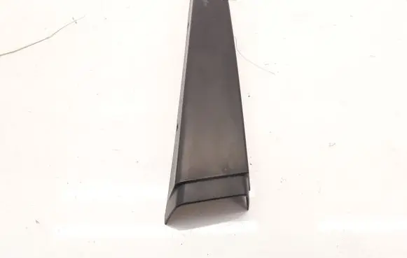 Seat Toledo III (5P) (B) pillar trim (top) 5P0853289B