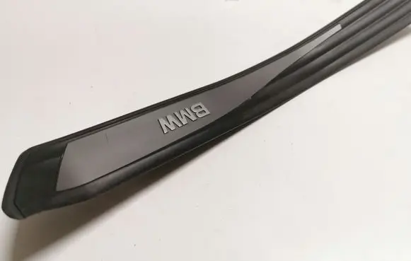 BMW 5 E60 E61 Side skirt rear trim 7034306