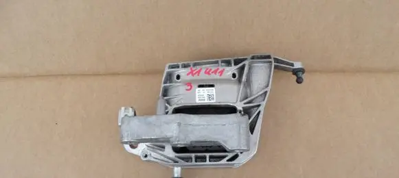 BMW X1 U11 Engine mount bracket 9423374 00929 17276810