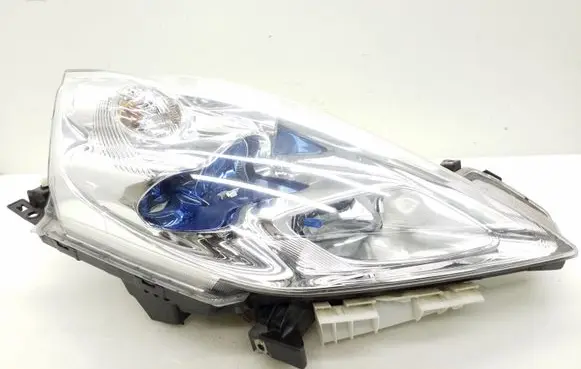 Nissan Leaf I (ZE0) Headlight/headlamp 260103NL5A