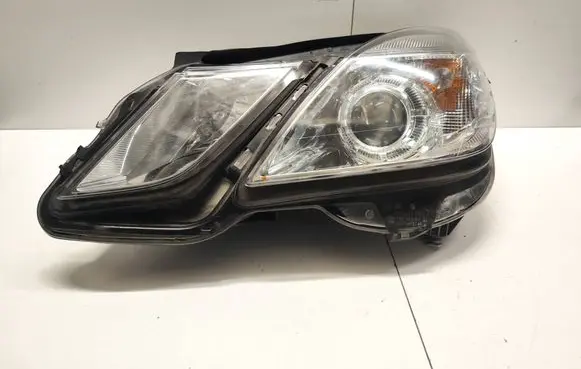 Mercedes-Benz E W212 Headlight/headlamp A2128208161 1EL01080001 010800010220018