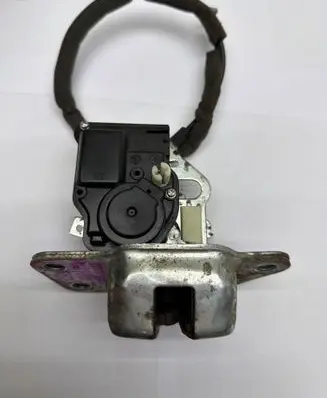 Dodge Nitro Tailgate/trunk/boot lock/catch/latch