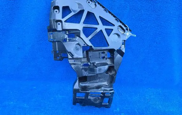 BMW X2 U10 Rear bumper mounting bracket 5A329D2