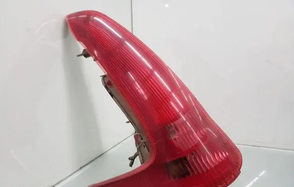 Peugeot 206 Rear/tail lights