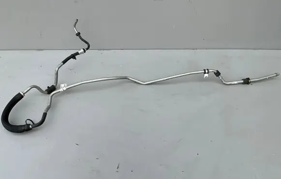 Chevrolet Camaro Coolant pipe/hose 68238083 8654