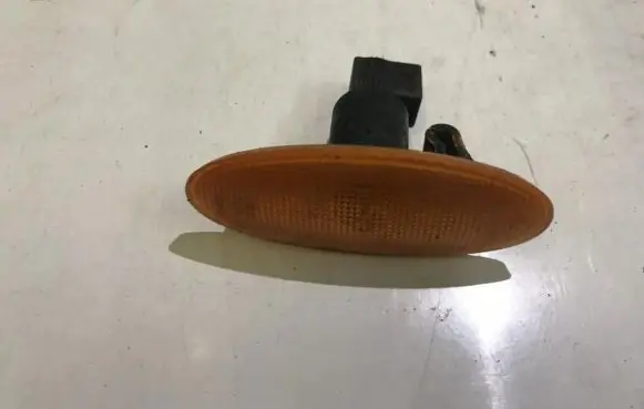 Fiat Punto (188) Front fender indicator light 0210003 02.100.03