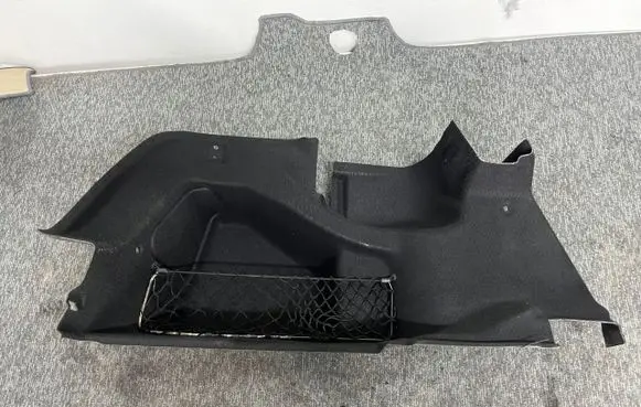 Mercedes-Benz C W204 Trunk/boot side trim panel 