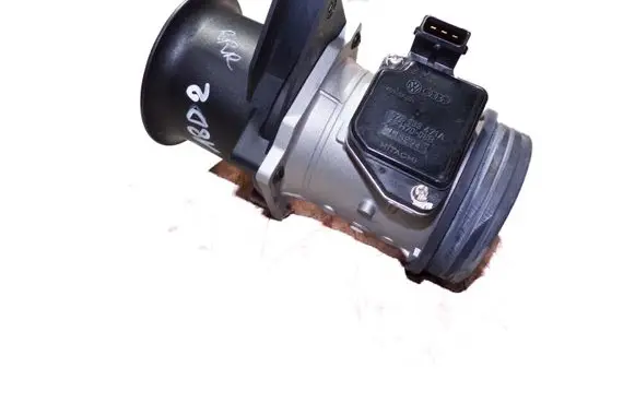 Audi A8 S8 D2 4D Mass air flow meter 078133471A