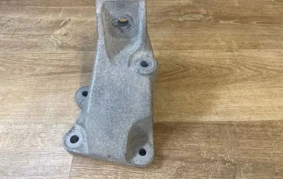 Land Rover Range Rover Sport L494 Engine mounting bracket HPLA6061AB