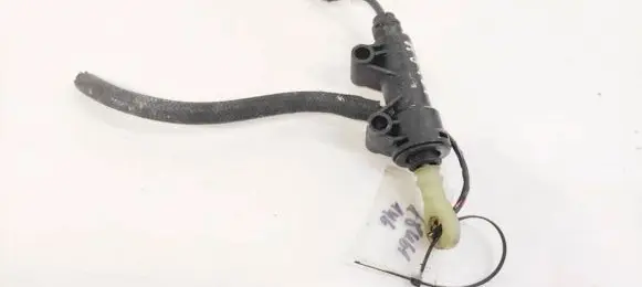 Clutch master cylinder