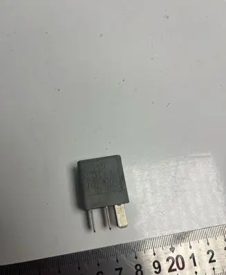 Mercedes-Benz Vito Viano W639 Other relay A0045452905