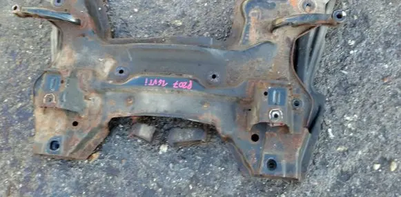 Peugeot 207 Front axle beam 