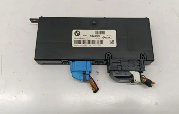 BMW 5 F10 F11 Gateway control module 9340522