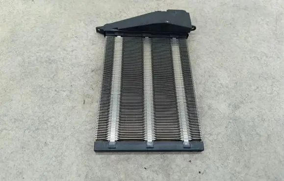 Volkswagen PASSAT B6 Air conditioning (A/C) radiator (interior) 1K0963235E