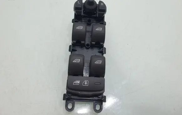 Volvo V40 Electric window control switch 31334568