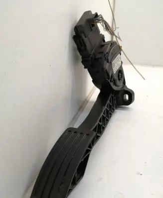 Ford Transit Accelerator throttle pedal 6C119F836CC