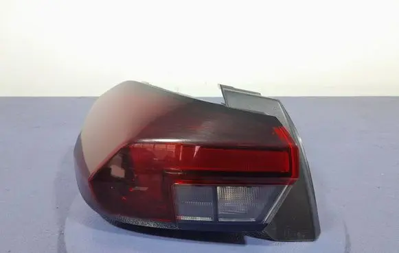 Chevrolet Corsa Rear/tail lights 9829317380