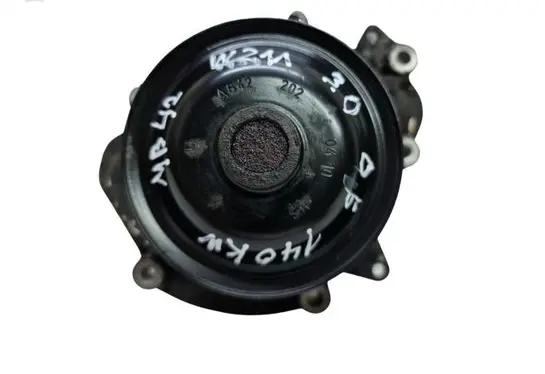 Mercedes-Benz E W211 Water pump R6422010410