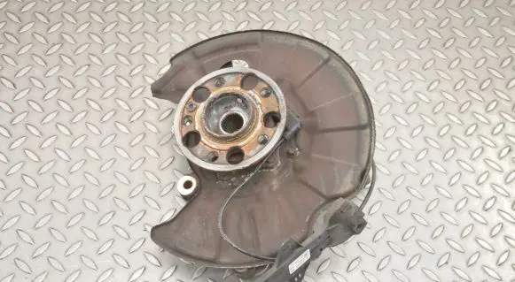 Mercedes-Benz S C217 Rear wheel hub A2220406