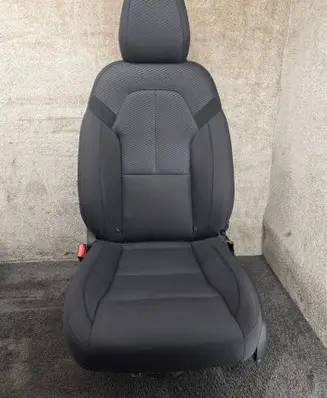 Polestar 2 Front driver seat 32315485 10525958