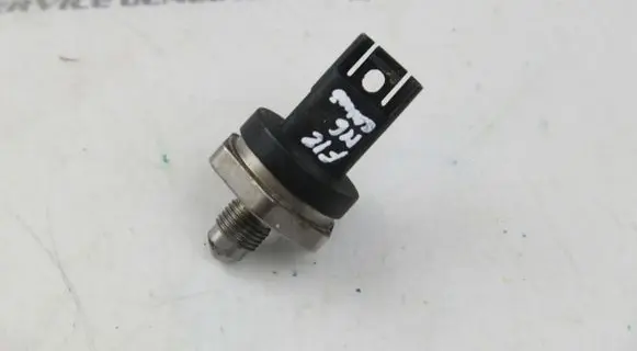 Fuel pressure sensor